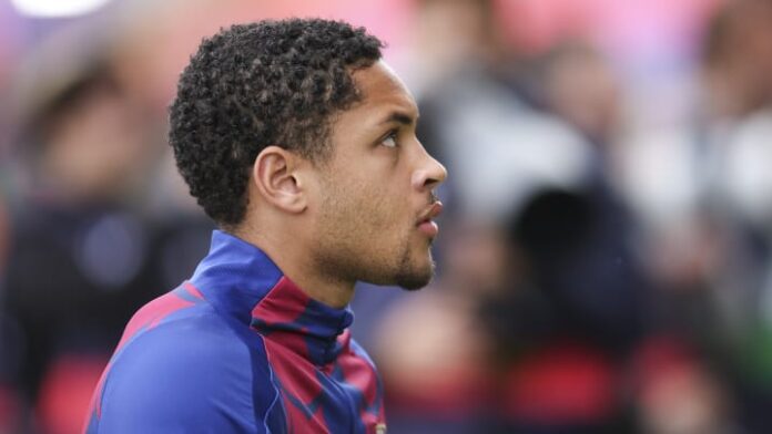 Vitor Roque deseja permanecer no Barcelona