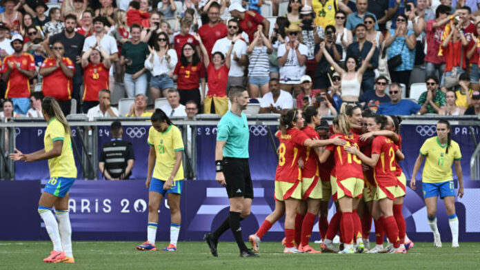 Espanha confirmou favoritismo contra Brasil