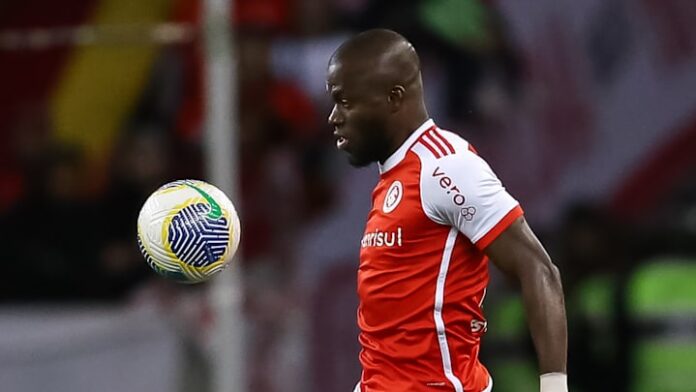Enner Valencia fez o único gol na vitória do Equador sobre o Peru