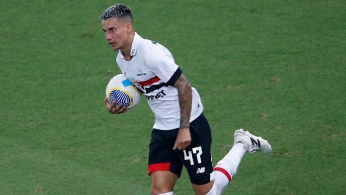 Ferreirinha era titular até sofrer lesão no Choque-Rei em agosto