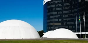 TSE Mantém Limite de R$ 133,4 Milhões para Campanha Presidencial 2026