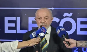 Lula autoriza TSE a quebrar sigilo bancário se Flávio fizer o mesmo