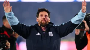 Ex-presidente do Barcelona critica Messi por despedida atrasada