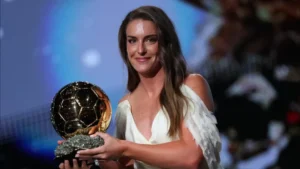 Putellas supera Bonmatí e conquista terceira Bola de Ouro